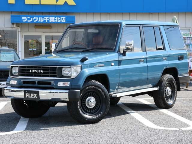 Toyota Land Cruiser Prado 1