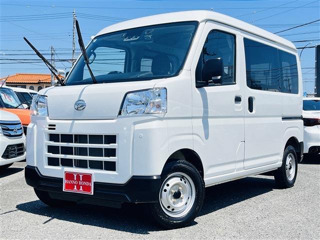 Daihatsu Hijet Cargo 1