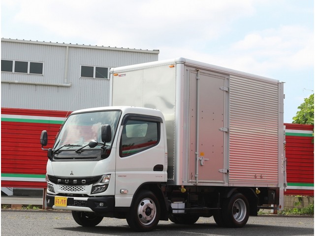 2023 Mitsubishi Fuso Canter