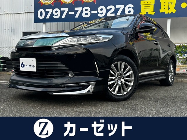 Toyota Harrier 1