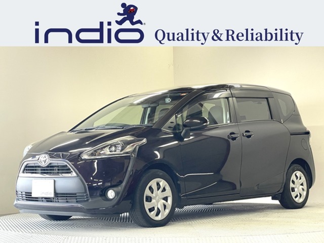 Toyota Sienta 1