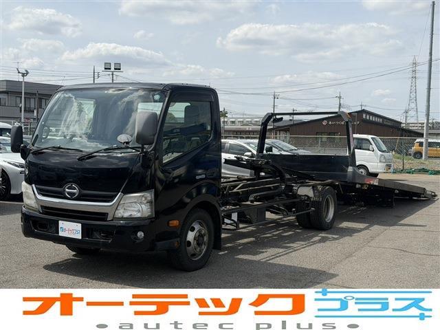 2013 Hino Dutro