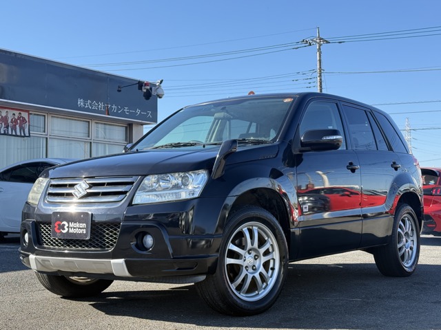 Suzuki Escudo 1