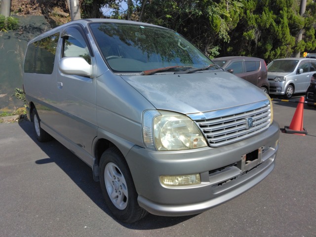 Toyota Regius 1