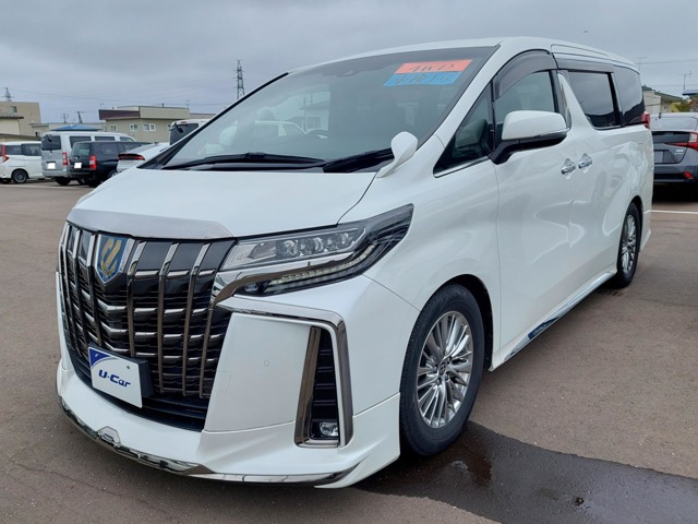 Toyota Alphard 1