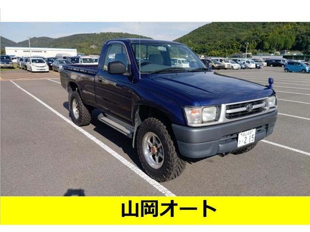 Toyota Hilux 1