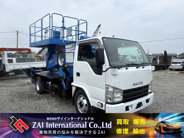 Isuzu Elf 1
