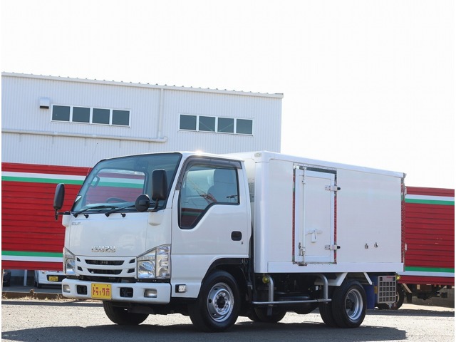 Isuzu Elf 1