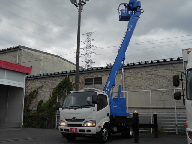 2015 Hino Dutro