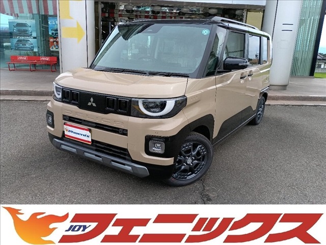 Mitsubishi Delica Mini 1