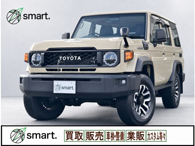 Toyota Land Cruiser 70 2