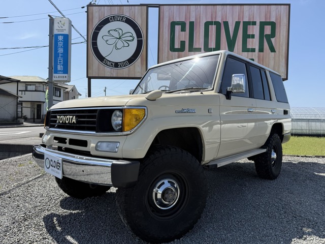 Toyota Land Cruiser Prado 1