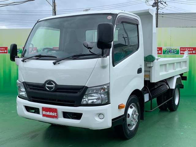 Hino Dutro 1