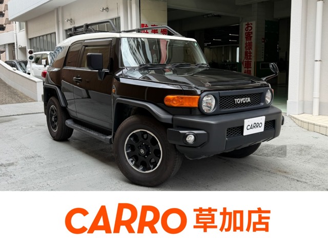 Toyota FJ Cruiser 2