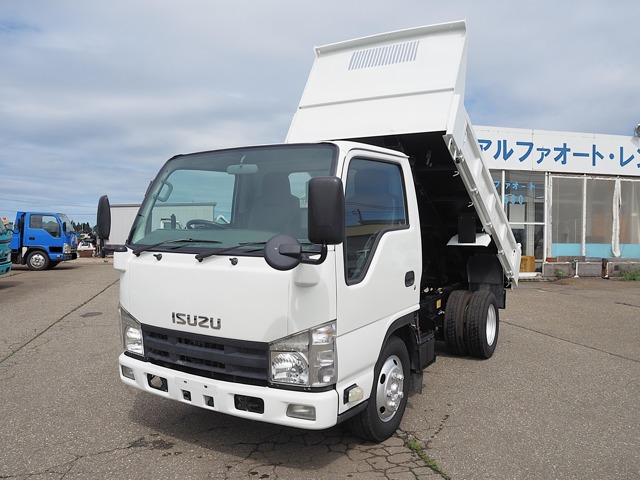 2013 Isuzu Elf