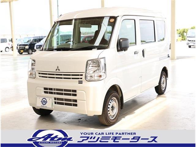 Mitsubishi Minicab Van 1