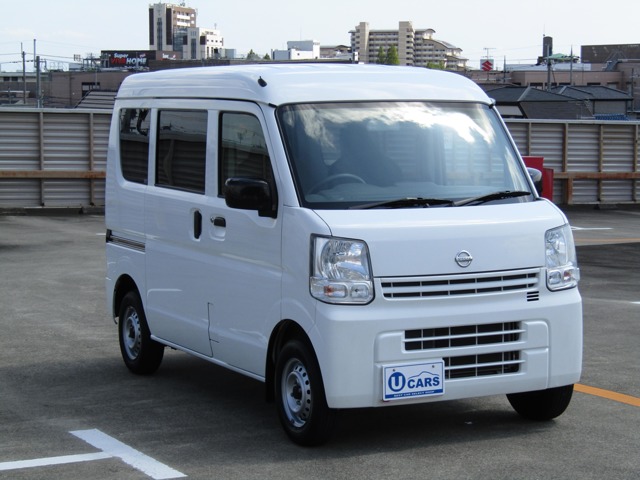 Nissan NV100 Clipper 1