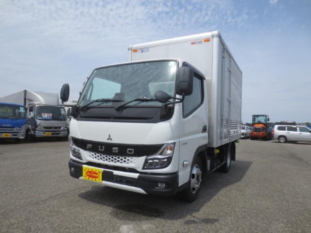2025 Mitsubishi Fuso Canter