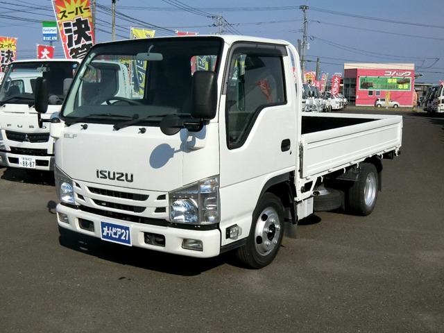2019 Isuzu Elf