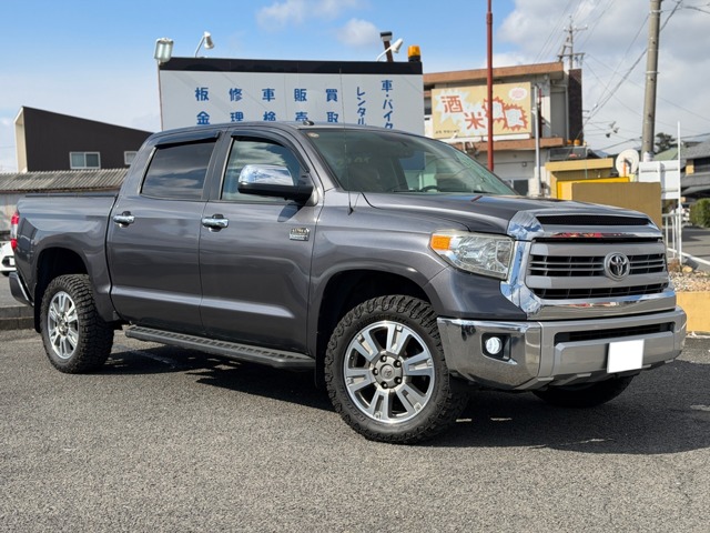 Toyota Tundra 1