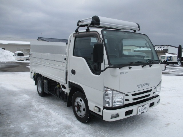 2016 Isuzu Elf