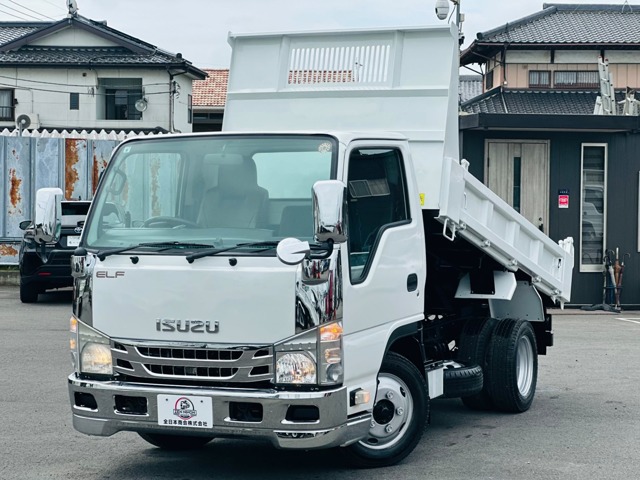2013 Isuzu Elf