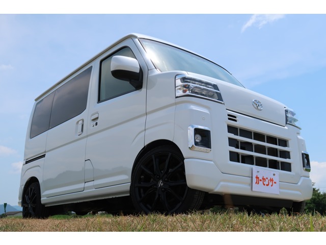 Toyota Pixis Van 1
