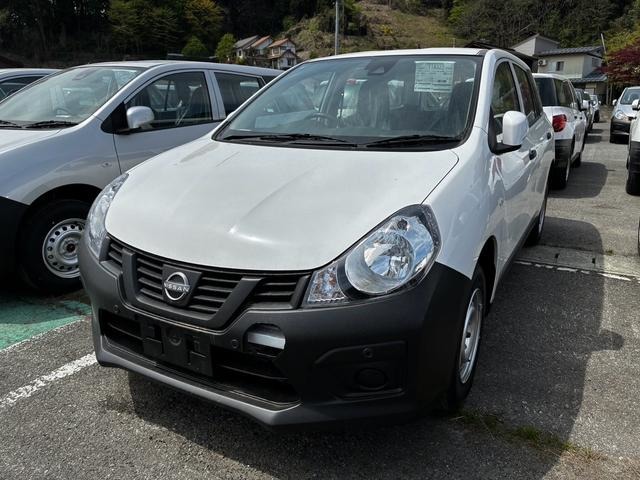 Nissan AD 1