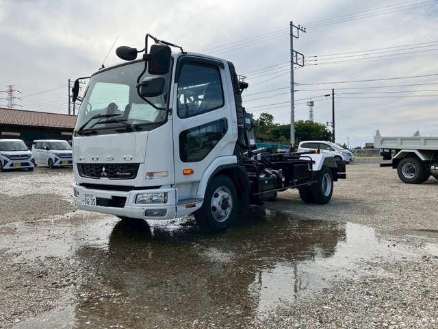 2025 Mitsubishi Fuso Fighter