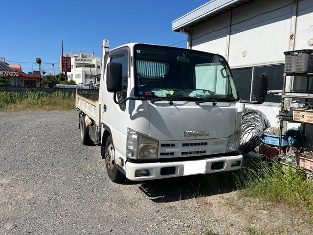 2014 Isuzu Elf