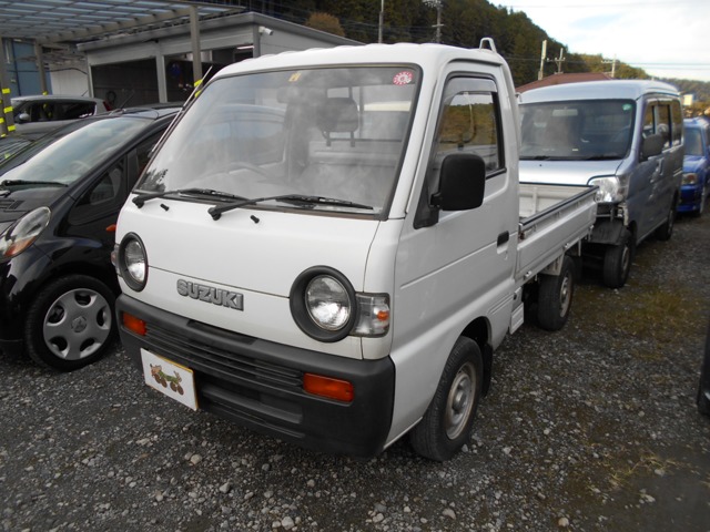 Suzuki Carry 1
