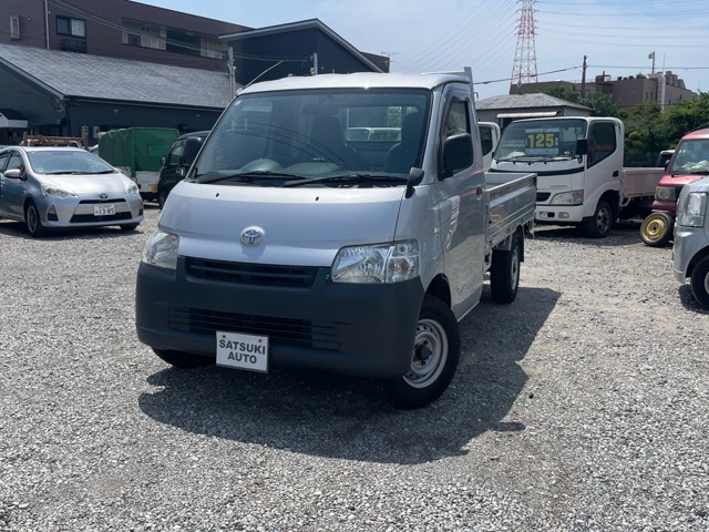 2013 Toyota Light Ace Truck