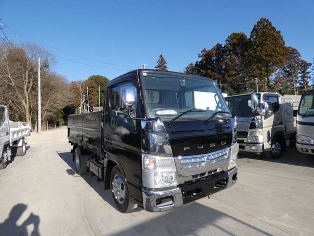 Mitsubishi Fuso Canter 2