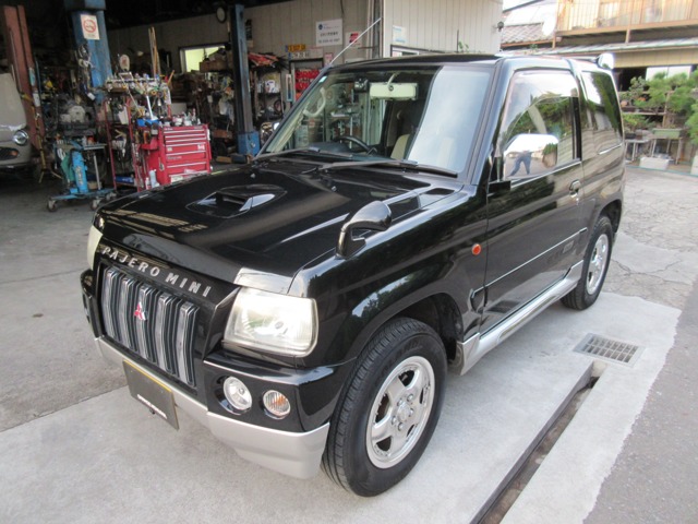 2001 Mitsubishi Pajero Mini