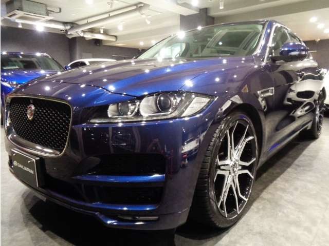Jaguar F-Pace 1