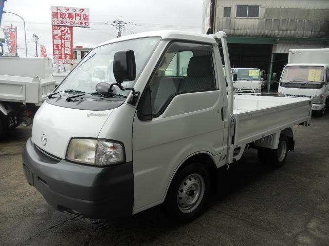 2004 Mazda Bongo Truck