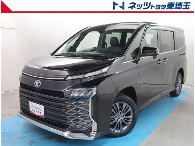 Toyota Voxy 1