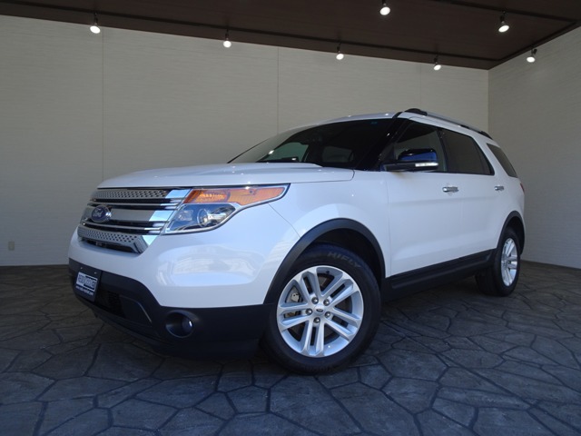Ford Explorer 1