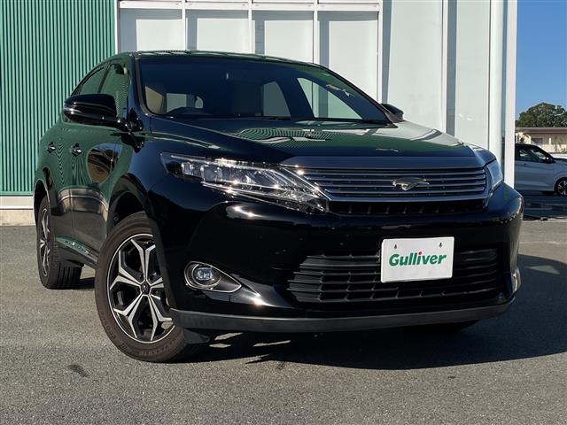 Toyota Harrier 1
