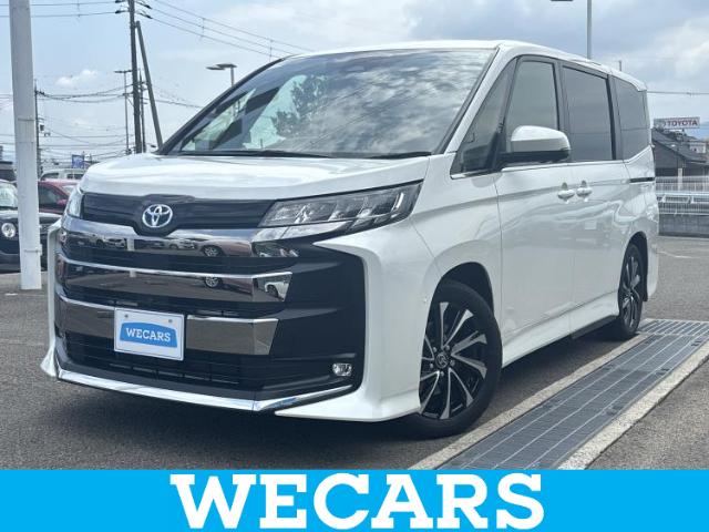 Toyota Noah 1