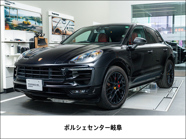 2016 Porsche Macan