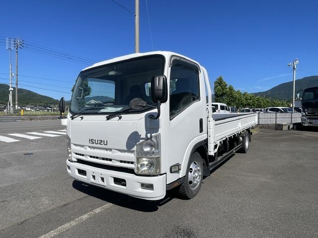 Isuzu Elf 1