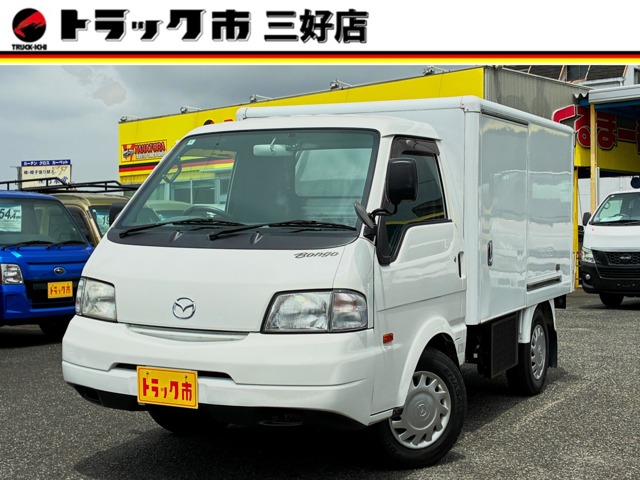 Mazda Bongo Truck 1