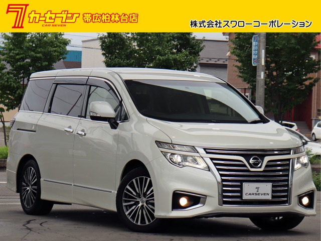 Nissan Elgrand 2