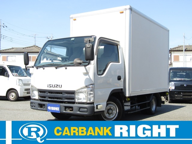 Isuzu Elf 1