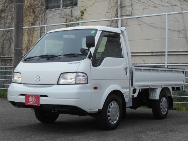 Mazda Bongo Truck 1