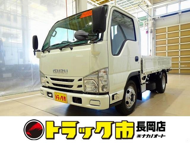 2018 Isuzu Elf