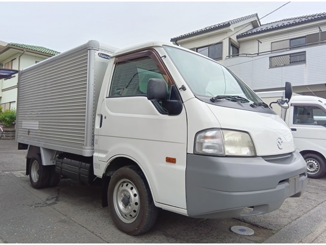 Mazda Bongo Truck 1