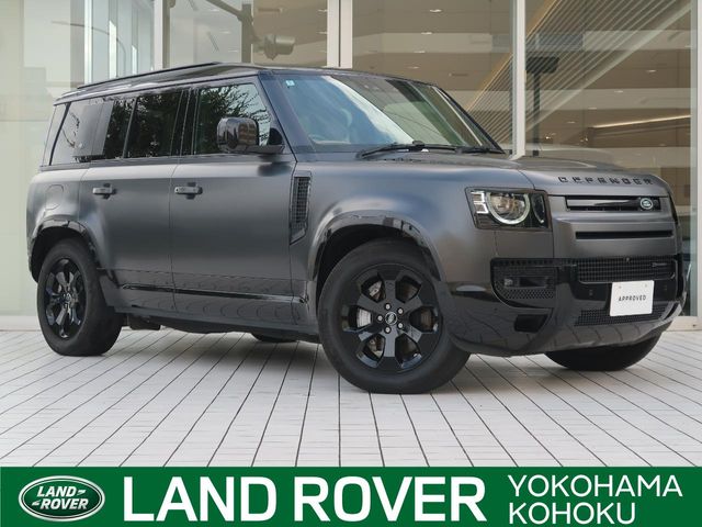 Land Rover Defender 1