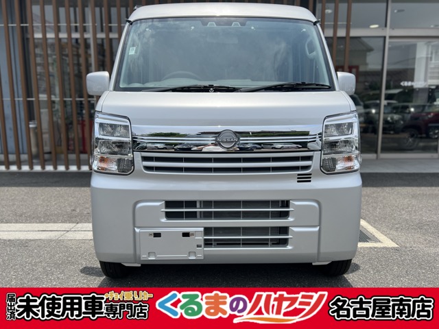 Nissan NV100 Clipper 1